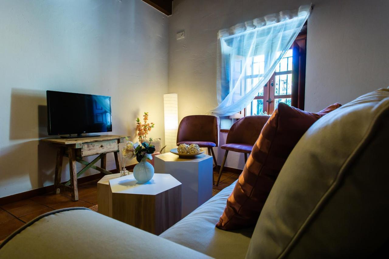 Apartamentos Puente De La Juderia Hervás Exteriör bild