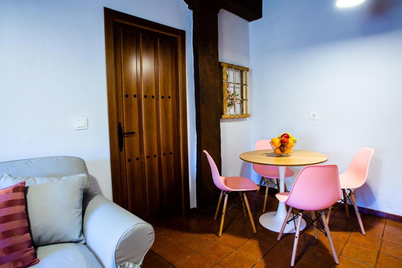 Apartamentos Puente De La Juderia Hervás Exteriör bild