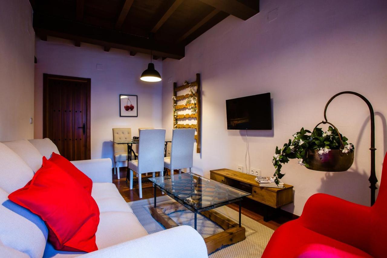 Apartamentos Puente De La Juderia Hervás Exteriör bild